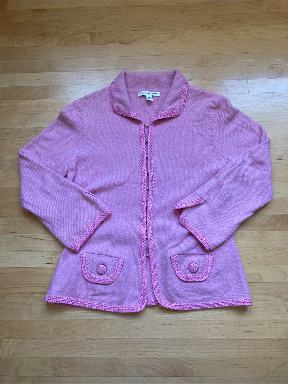Banana Republic Vintage Pink Knit sweater with Braided Trim